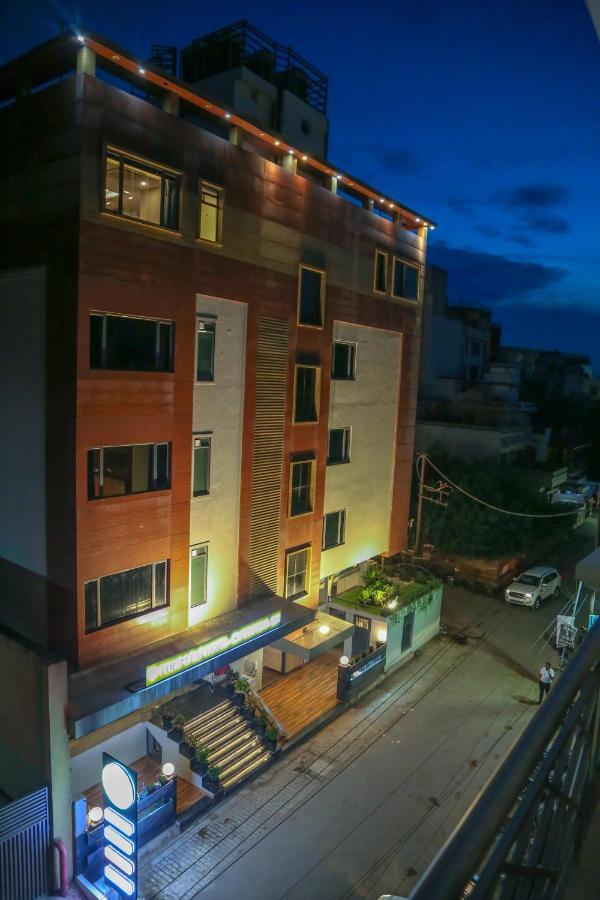 Four Leaf Hotel - Sapphire Blue, Varanasi Luaran gambar