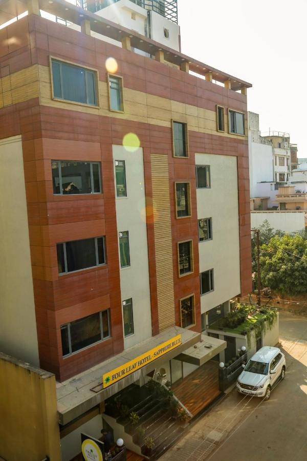 Four Leaf Hotel - Sapphire Blue, Varanasi Luaran gambar